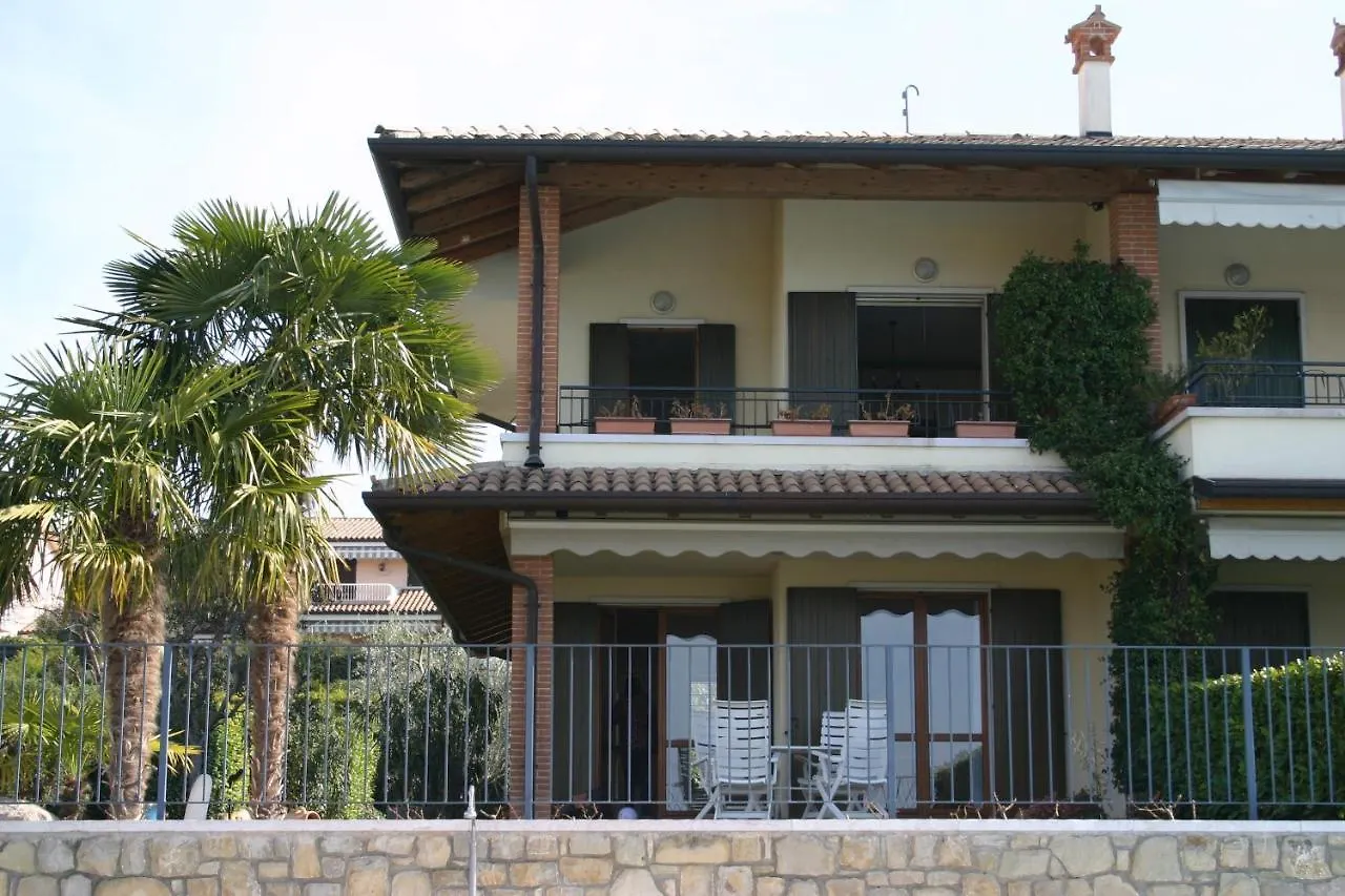 Ausblick Lazise Gardasee - Ferienhaus Mit Seeblick, Infinity Pool, Garten Und Garage 公寓