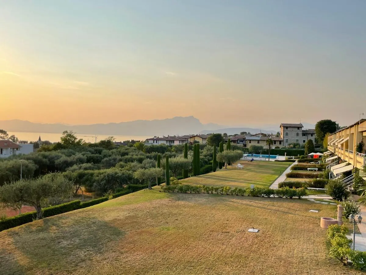 Ausblick Lazise Gardasee - Ferienhaus Mit Seeblick, Infinity Pool, Garten Und Garage 意大利